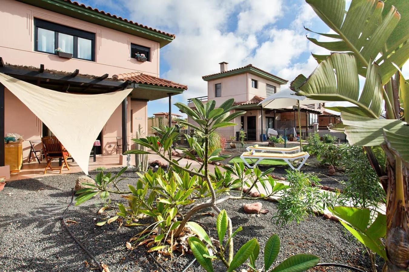 Amadeus Villa La Oliva Exterior photo