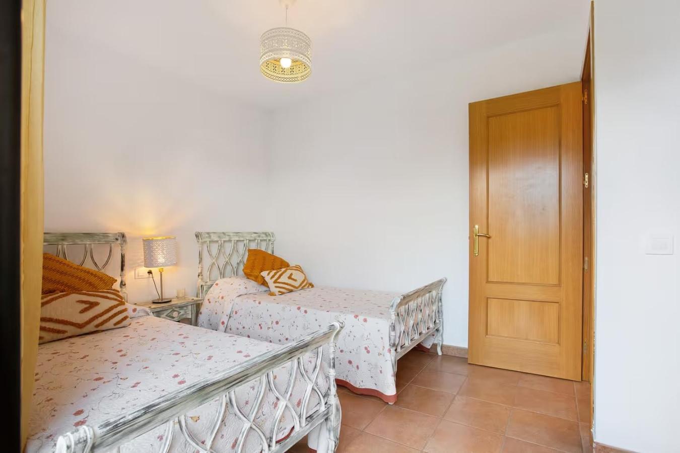 Amadeus Villa La Oliva Exterior photo